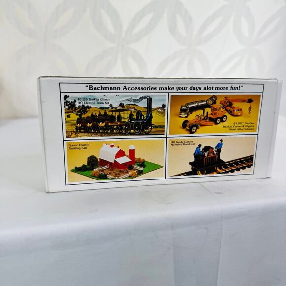 Bachmann HO Scale Union Pacific UP 25743 Caboose Train - Picture 5 of 5